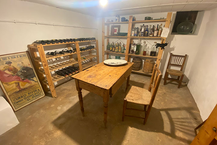 Vista del sótano en la propiedad