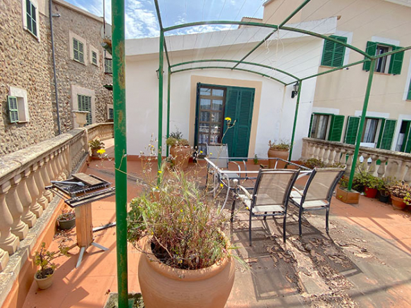 Vista exterior del patio interior de la casa